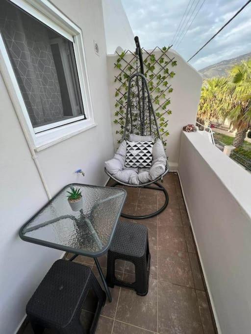Beach Apartment Edem First Floor Perivolos  Dış mekan fotoğraf
