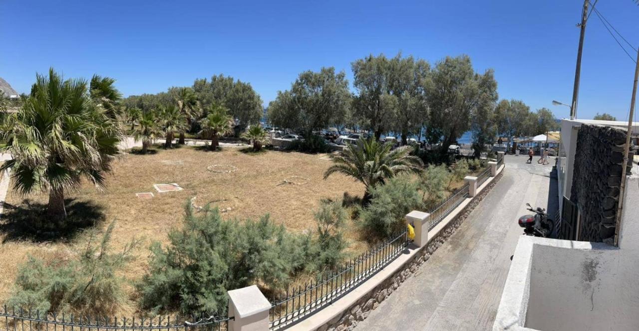 Beach Apartment Edem First Floor Perivolos  Dış mekan fotoğraf