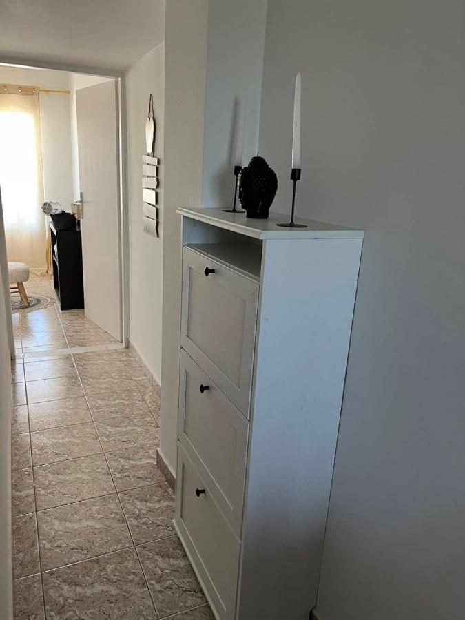 Beach Apartment Edem First Floor Perivolos  Dış mekan fotoğraf