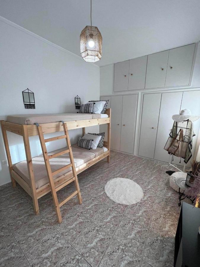 Beach Apartment Edem First Floor Perivolos  Dış mekan fotoğraf