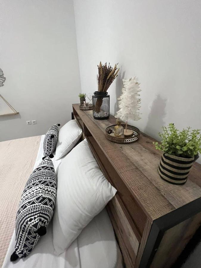 Beach Apartment Edem First Floor Perivolos  Dış mekan fotoğraf
